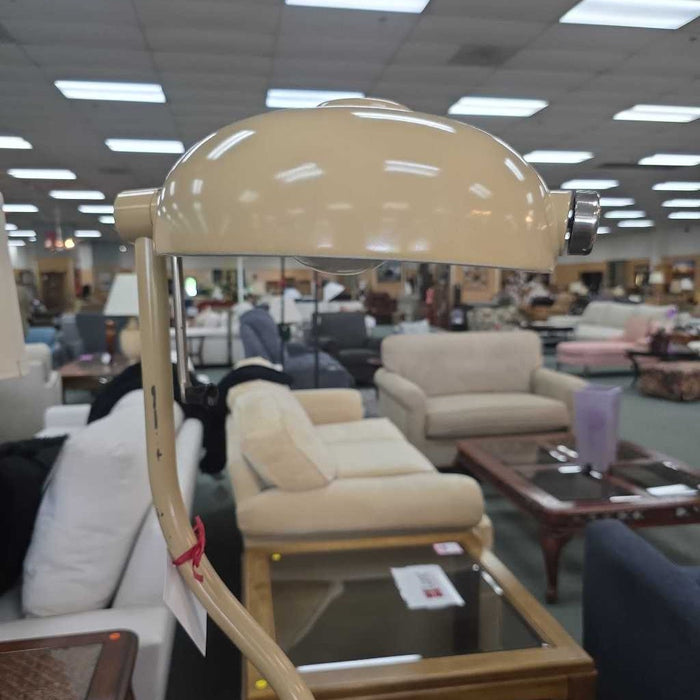 FLOOR LAMP BBM