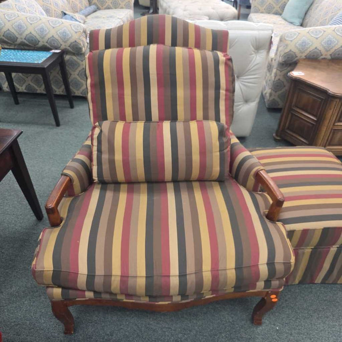 ACCENT CHAIR WITH OTTOMAN BHC