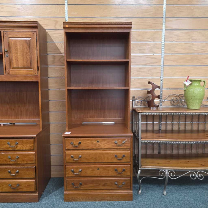FILE CABINET WITH HUTCH BAH