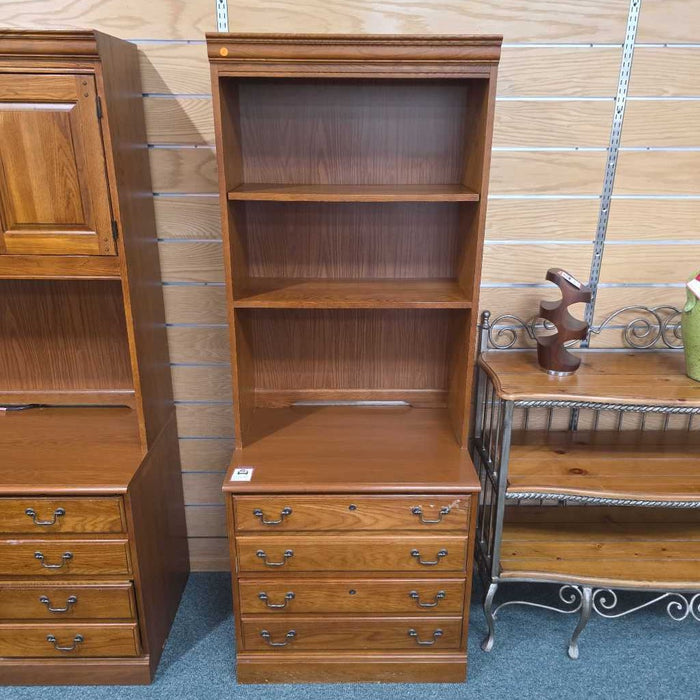 FILE CABINET WITH HUTCH BAH
