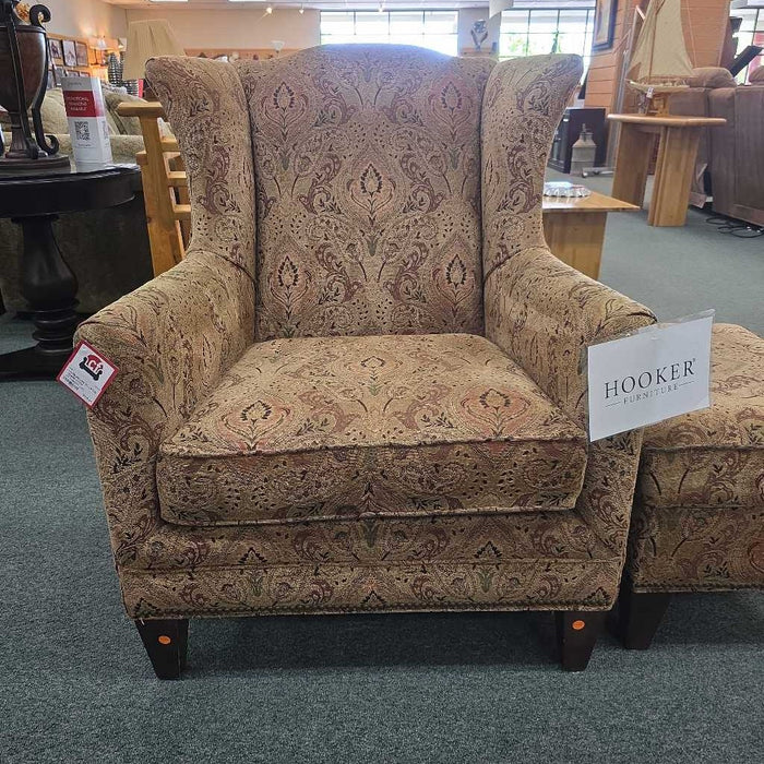 HOOKER CHAIR WITH OTTOMAN LHC