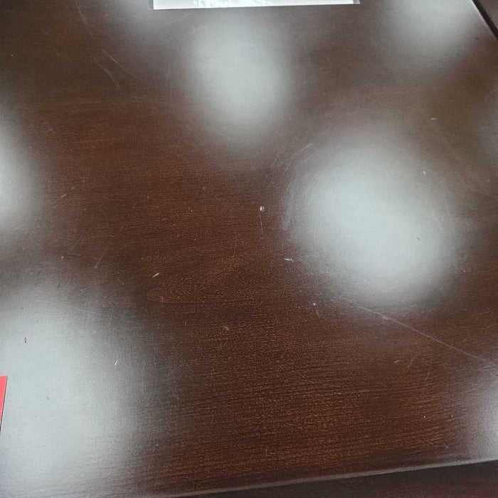 BROYHILL END TABLE SK