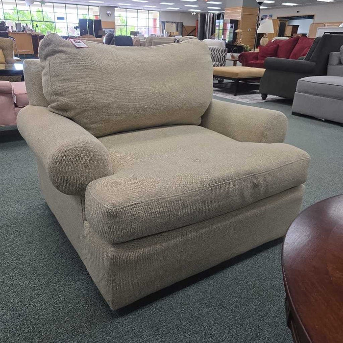 BASSETT ACCENT CHAIR BST