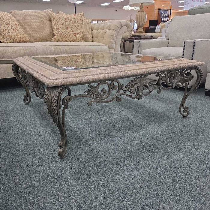 COFFEE TABLE BST