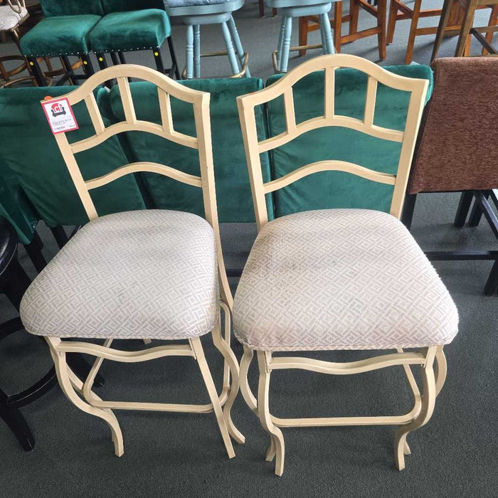 SET OF 2 STOOLS AT