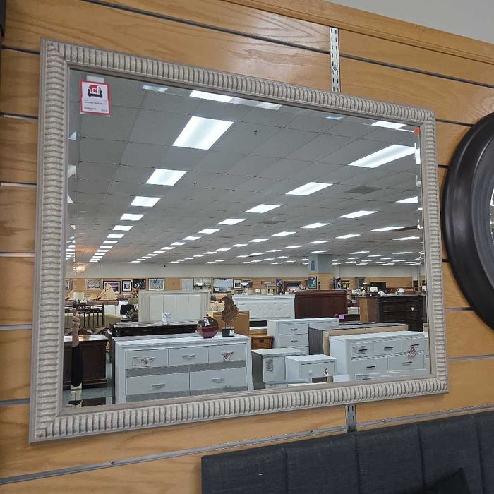 MIRROR AT
