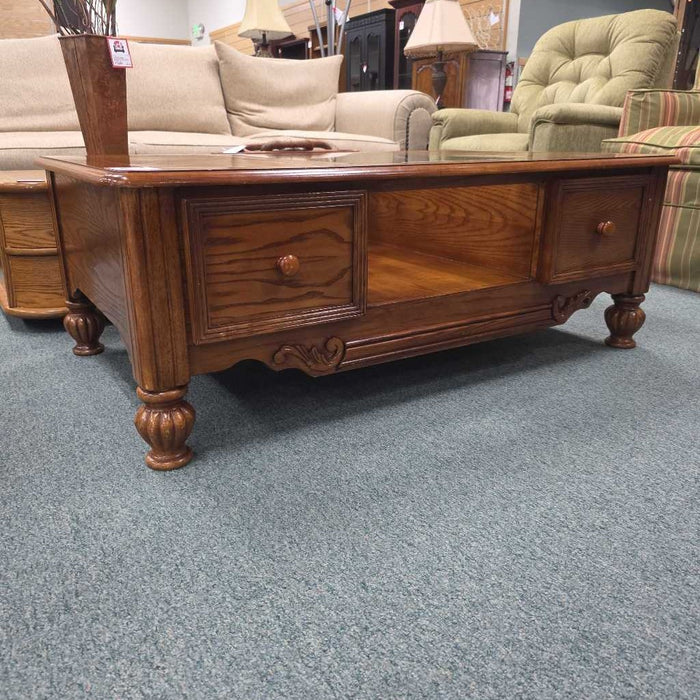 COFFEE TABLE KL