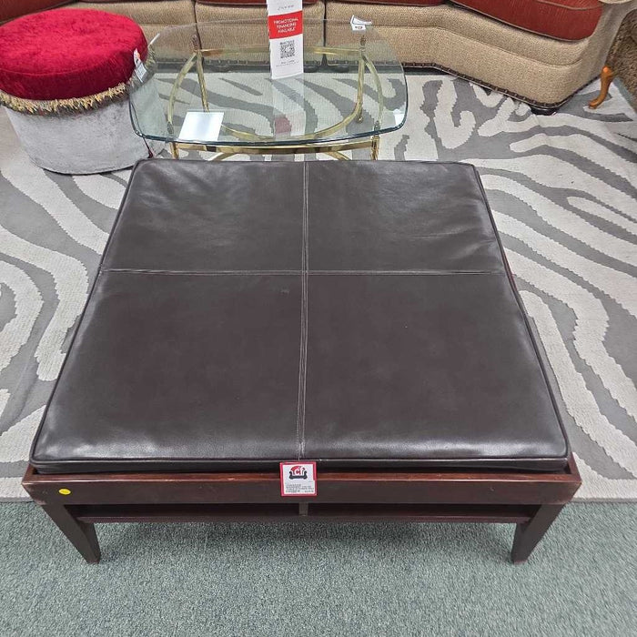 BERNHARDT COFFEE TABLE OTTOMAN BAH