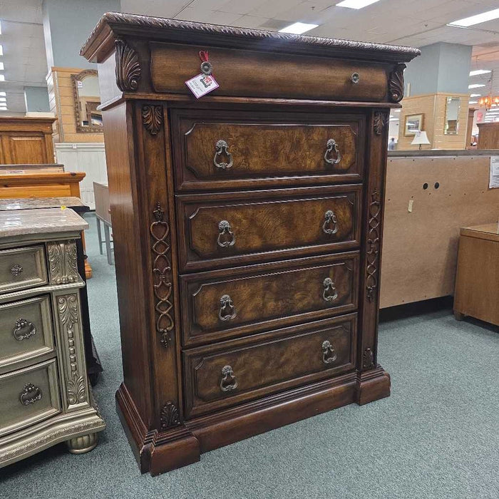 TALLBOY DRESSER BTK