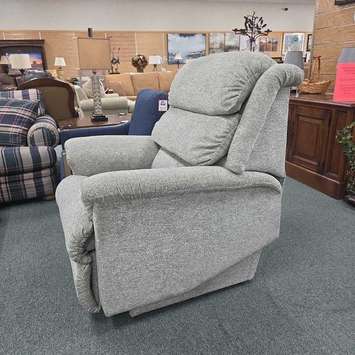 LAZBOY LIFT CHAIR CHK