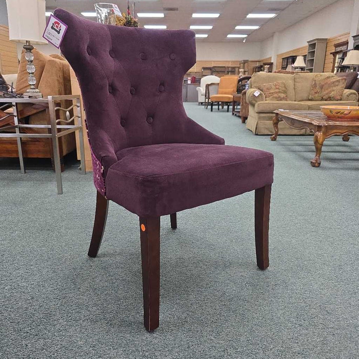 ACCENT CHAIR KL
