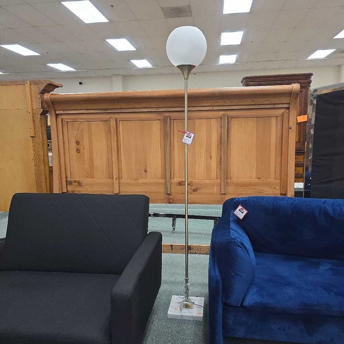 FLOOR LAMP MI
