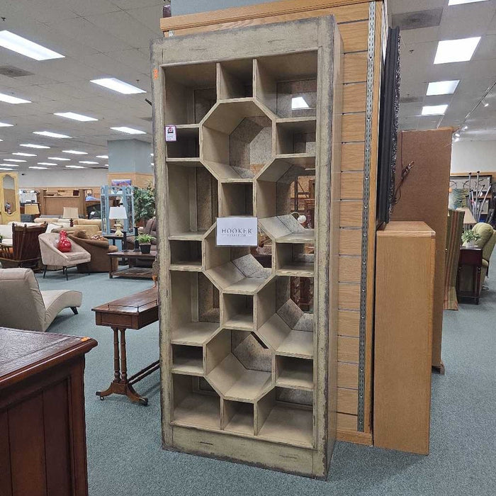 HOOKER BOOKSHELF MIH