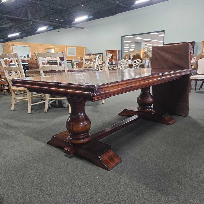 TABLE WITH 2 LEAVES ATH