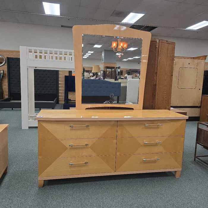 DRESSER WITH MIRROR LSH