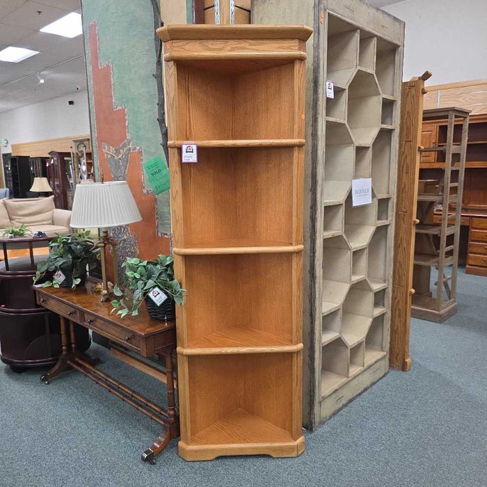 CORNER BOOKSHELF SK