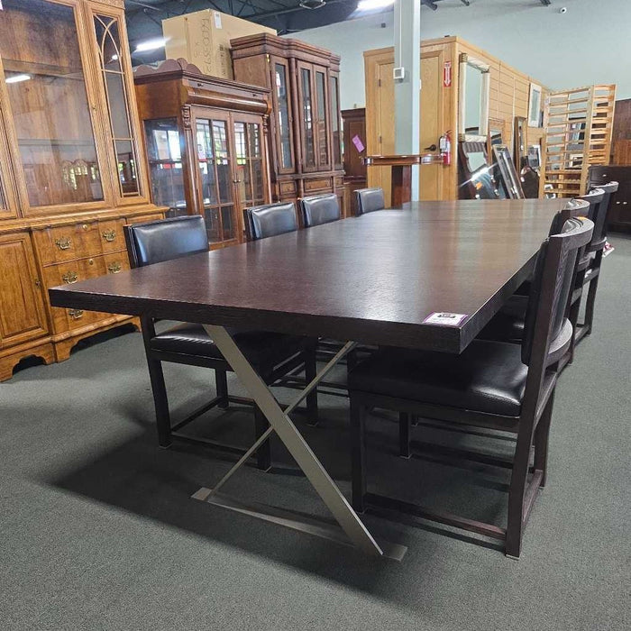 XL TABLE KLH