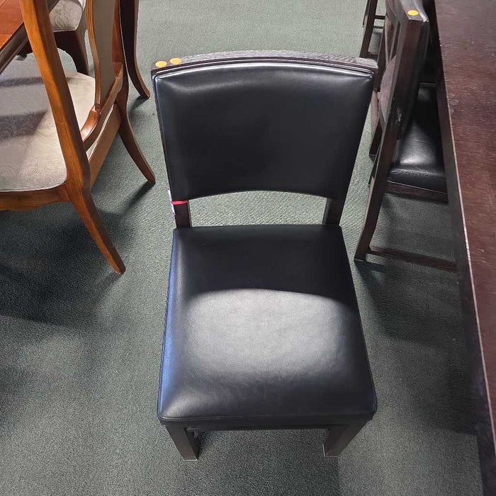 SET OF 8 B & B ITALIA CHAIRS BHCH