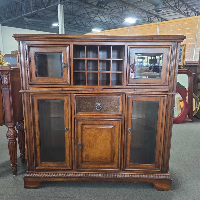 BAR CABINET LSH