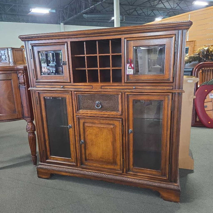 BAR CABINET LSH