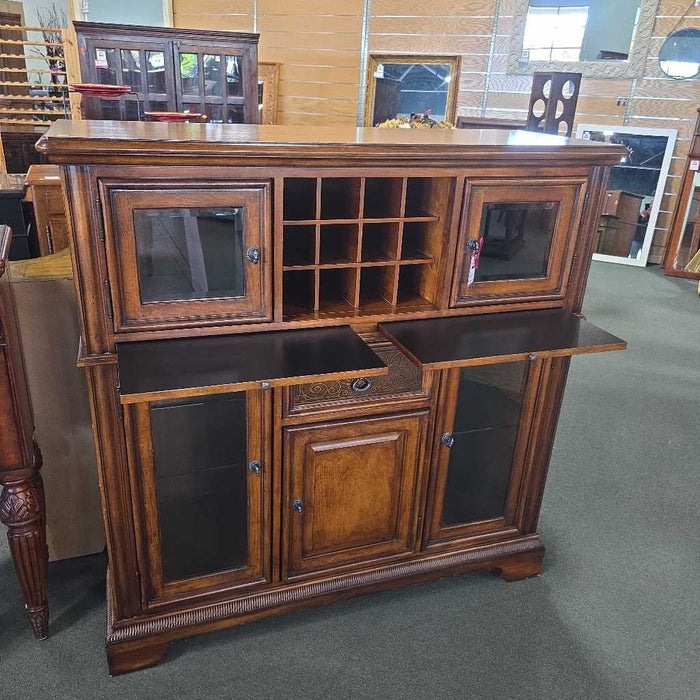 BAR CABINET LSH