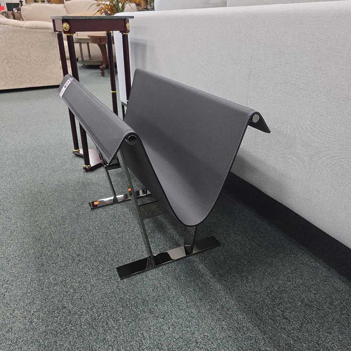 B&B ITALIA MAGAZINE RACK MI