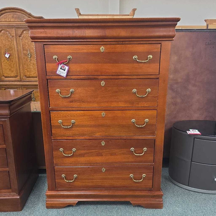 TALLBOY DRESSER BAH