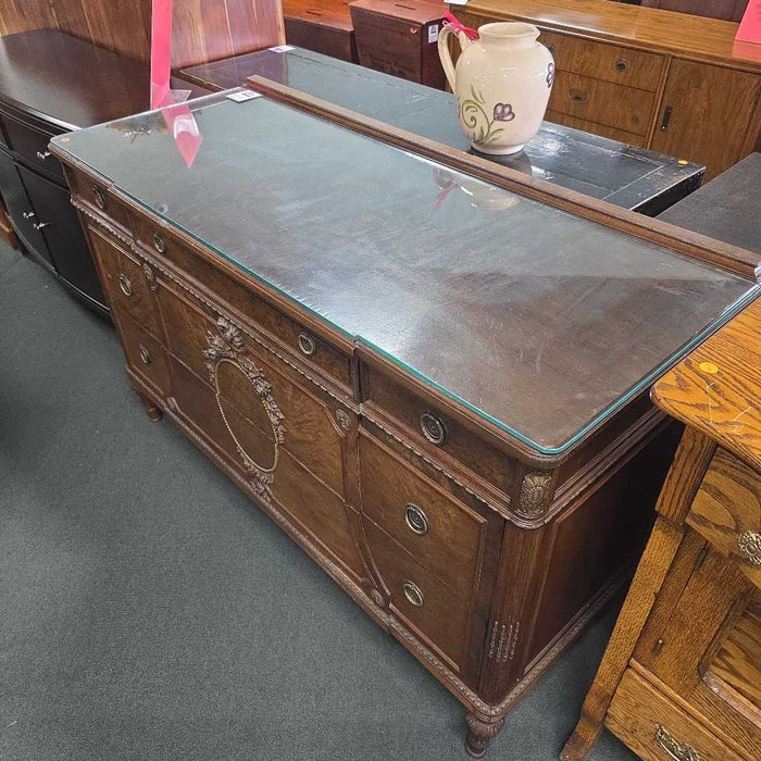 BUFFET WITH GLASS BTK