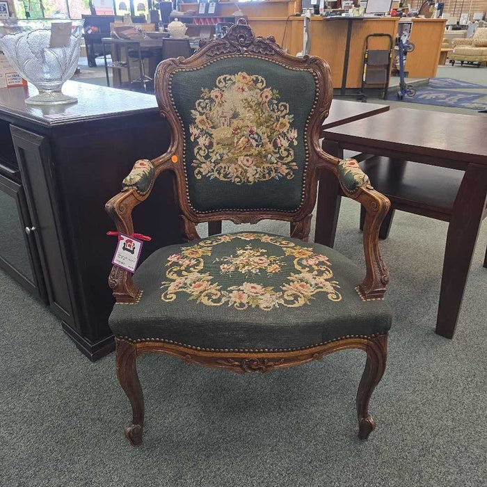 ACCENT CHAIR SK