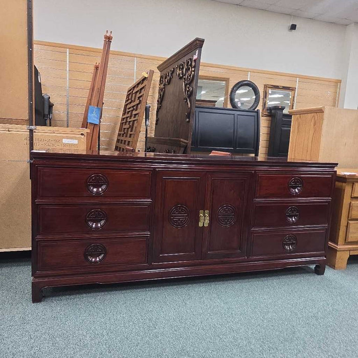 ASIAN SIDEBOARD ALK
