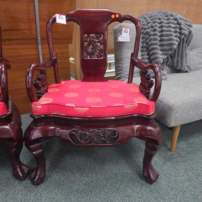 ASIAN ACCENT CHAIR BAH