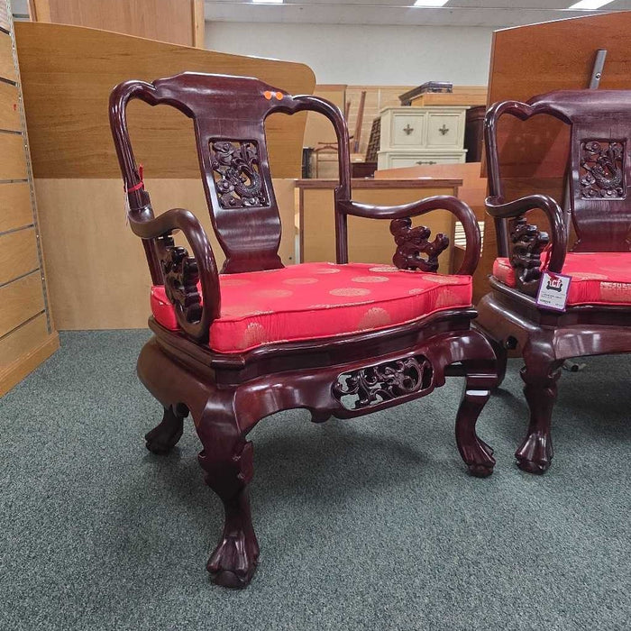 ASIAN ACCENT CHAIR BAH