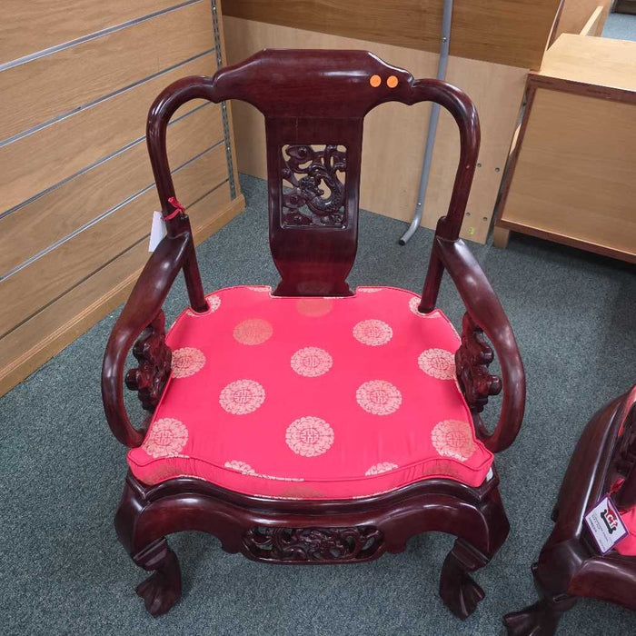 ASIAN ACCENT CHAIR BAH