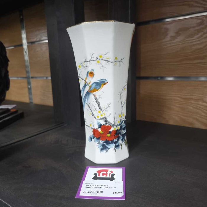 JAPANESE VASE S