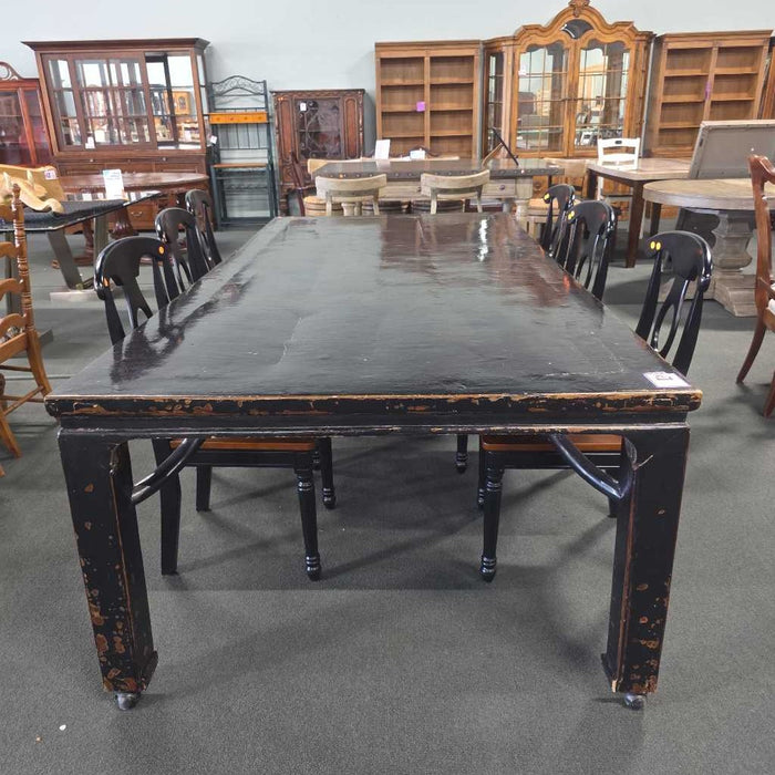 TABLE WITH 6 CHAIRS MIH