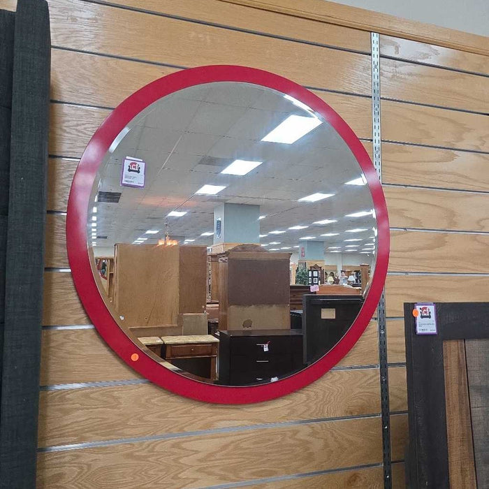 RED MIRROR AT