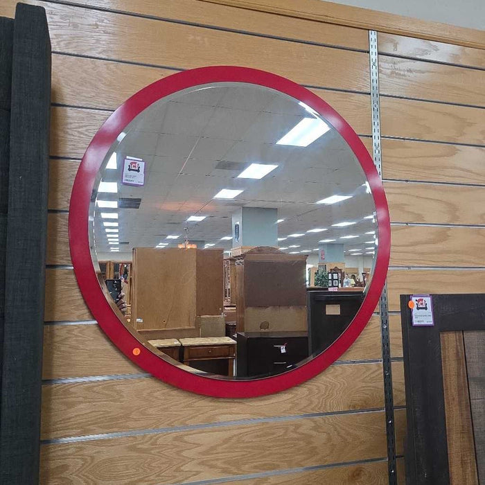 RED MIRROR AT