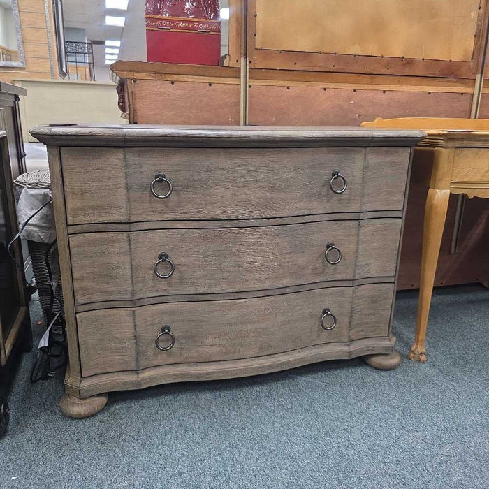 HOOKER 3 DRAWER CHEST WITH POWER LSH