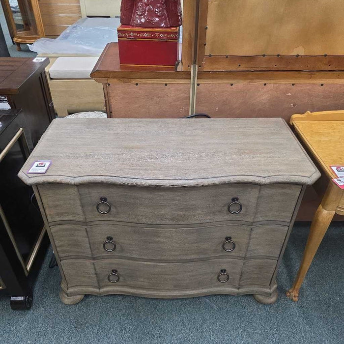 HOOKER 3 DRAWER CHEST WITH POWER LSH