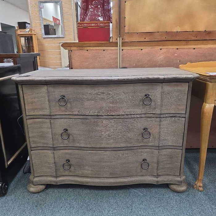 HOOKER 3 DRAWER CHEST WITH POWER LSH