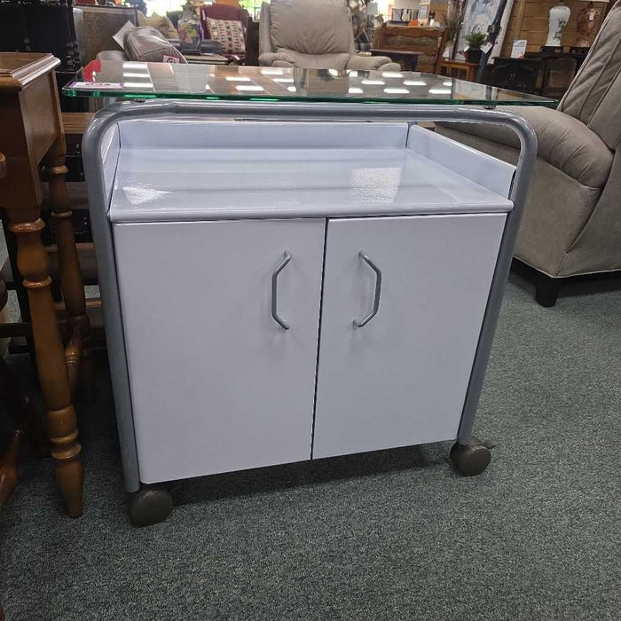 ACCENT CABINET WITH WHEELS SK