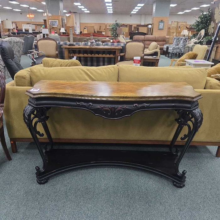 SOFA TABLE BAH