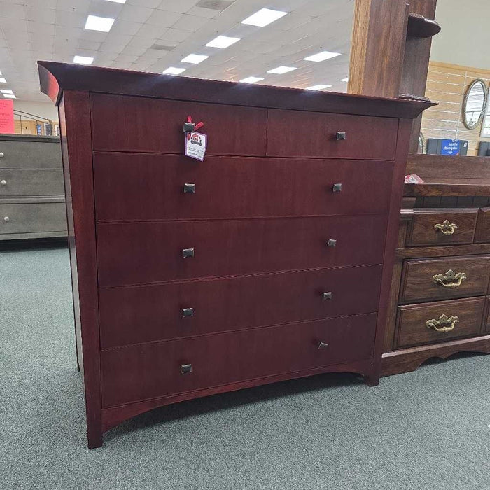 CHEST OF DRAWERS LSH
