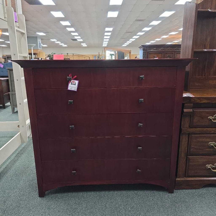 CHEST OF DRAWERS LSH