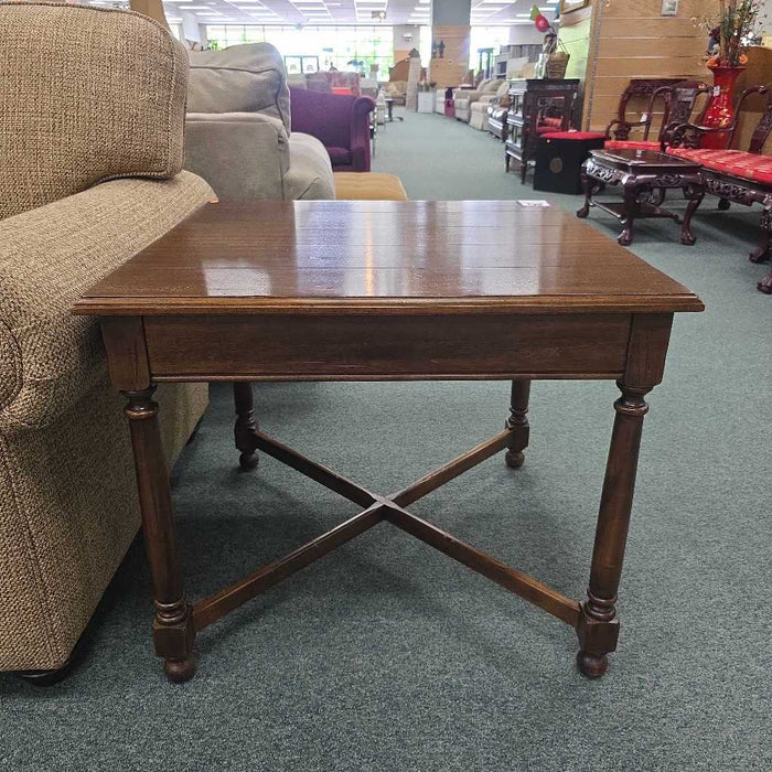 ACCENT TABLE SK