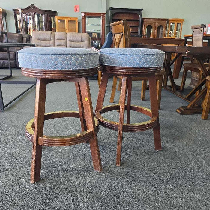 SET OF 2 STOOLS KL