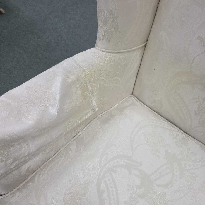 ACCENT CHAIR KL