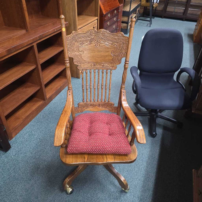 DESK CHAIR AT