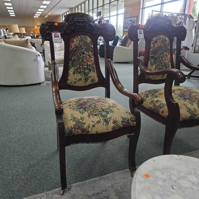 ACCENT CHAIR SK