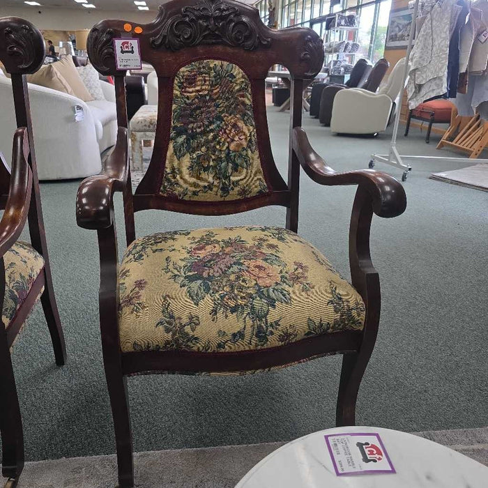 ACCENT CHAIR SK